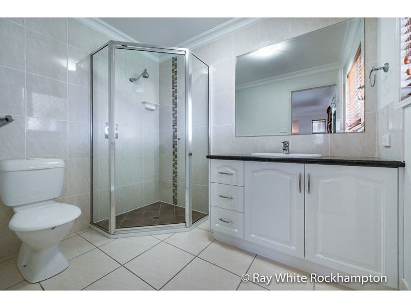4 League Place, Norman Gardens QLD 4701, Norman Gardens - Thumbnail 4