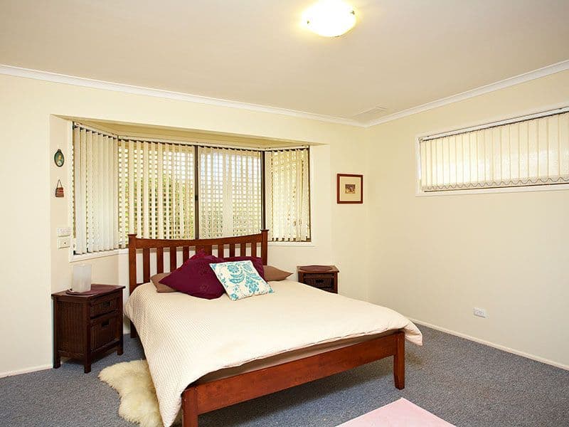 31 CEDUNA Street, LOGANHOLME QLD 4129, Loganholme - Thumbnail 2
