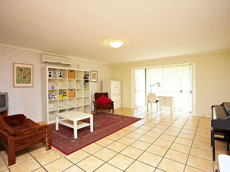 31 CEDUNA Street, LOGANHOLME QLD 4129, Loganholme - Thumbnail 5