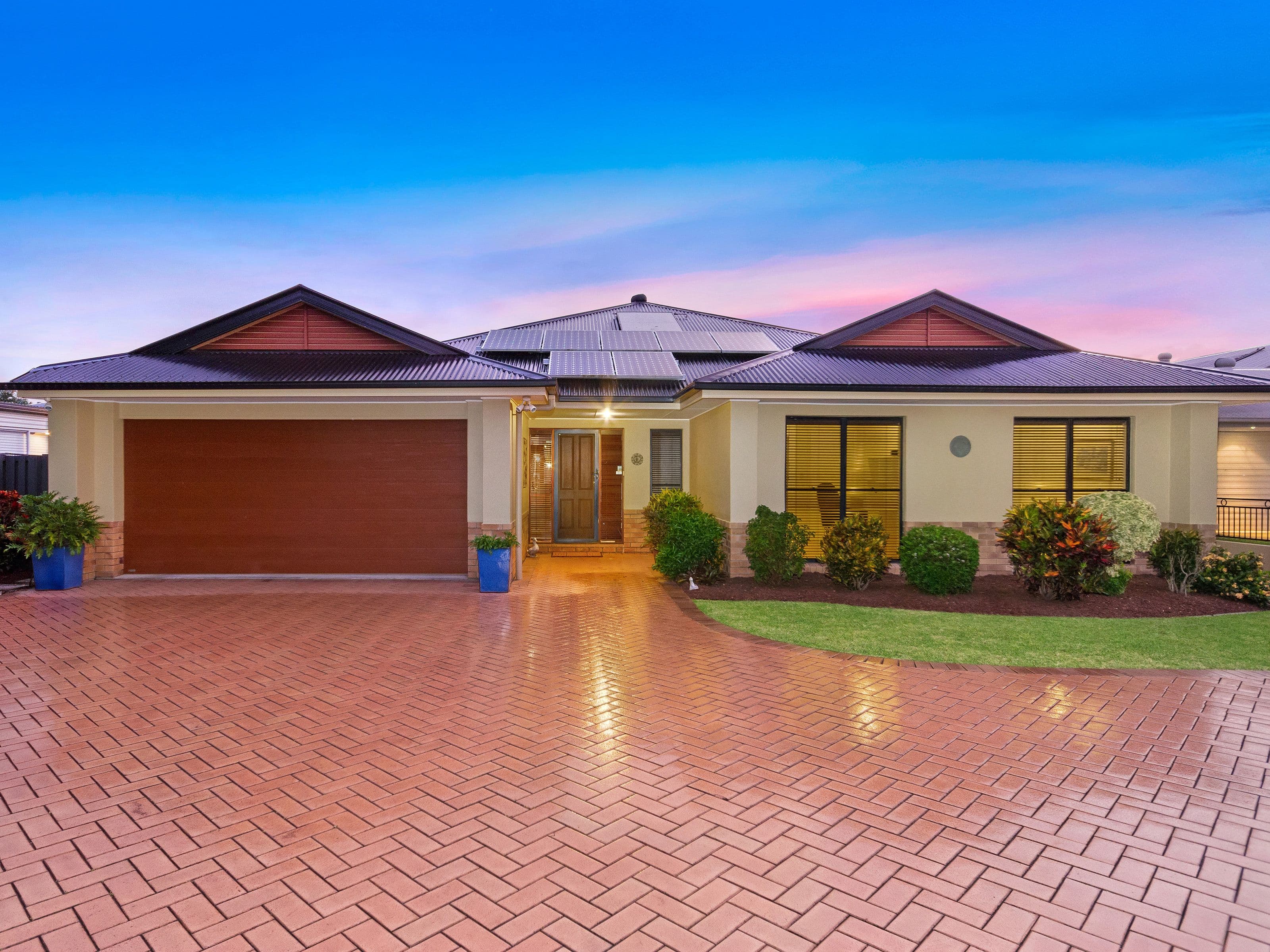 17 Fairbairn Court, Oxenford QLD 4210, Oxenford - Thumbnail 2