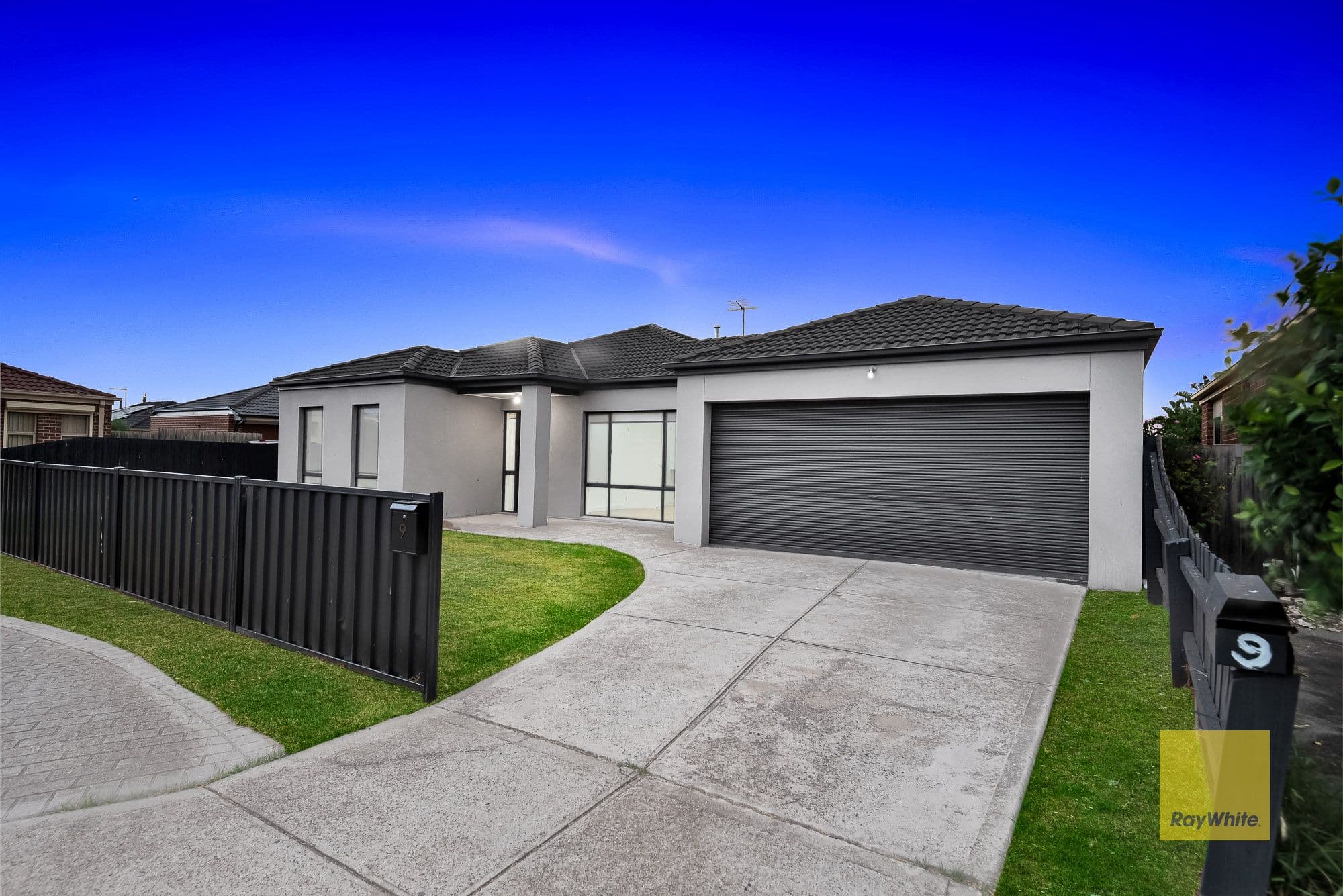 9 Gallop Court, Truganina VIC 3029, Truganina - Thumbnail 2