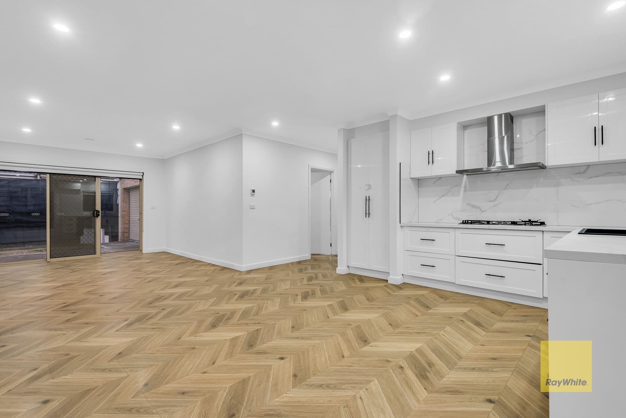 9 Gallop Court, Truganina VIC 3029, Truganina - Thumbnail 6