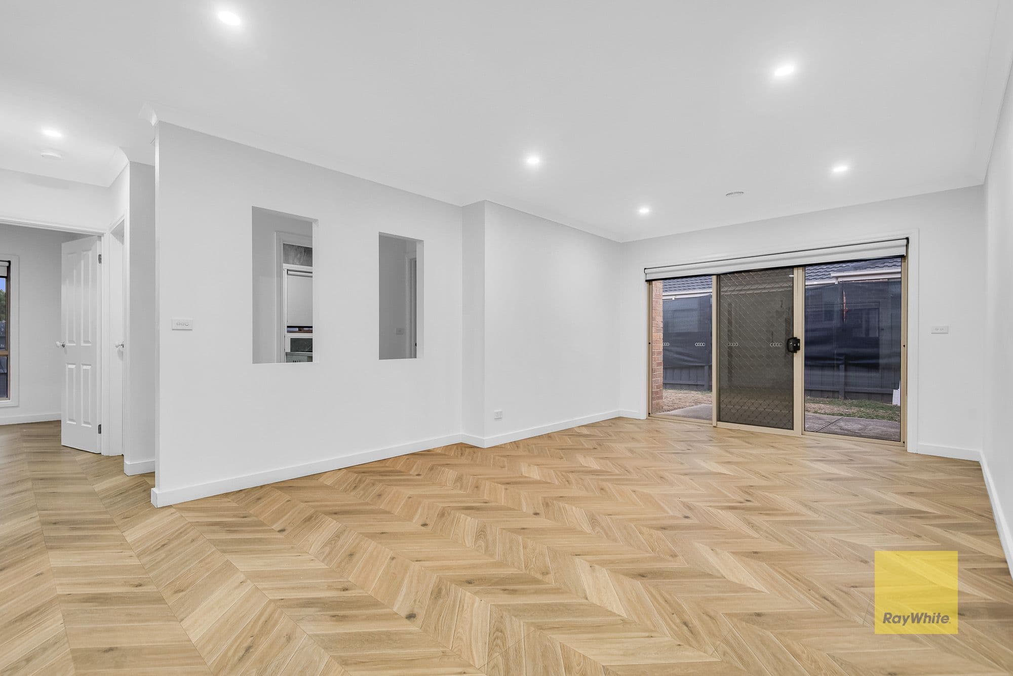 9 Gallop Court, Truganina VIC 3029, Truganina - Thumbnail 7