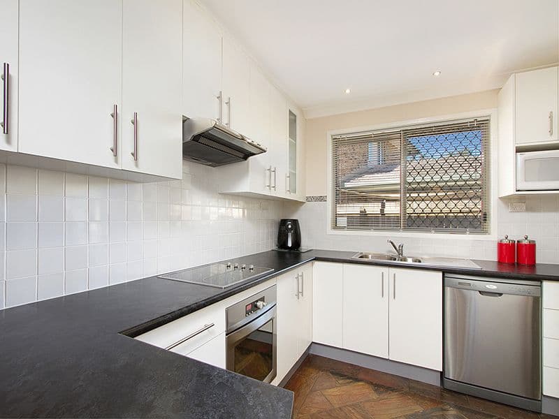 20 Cowra Street, TANAH MERAH QLD 4128, Tanah Merah - Thumbnail 4