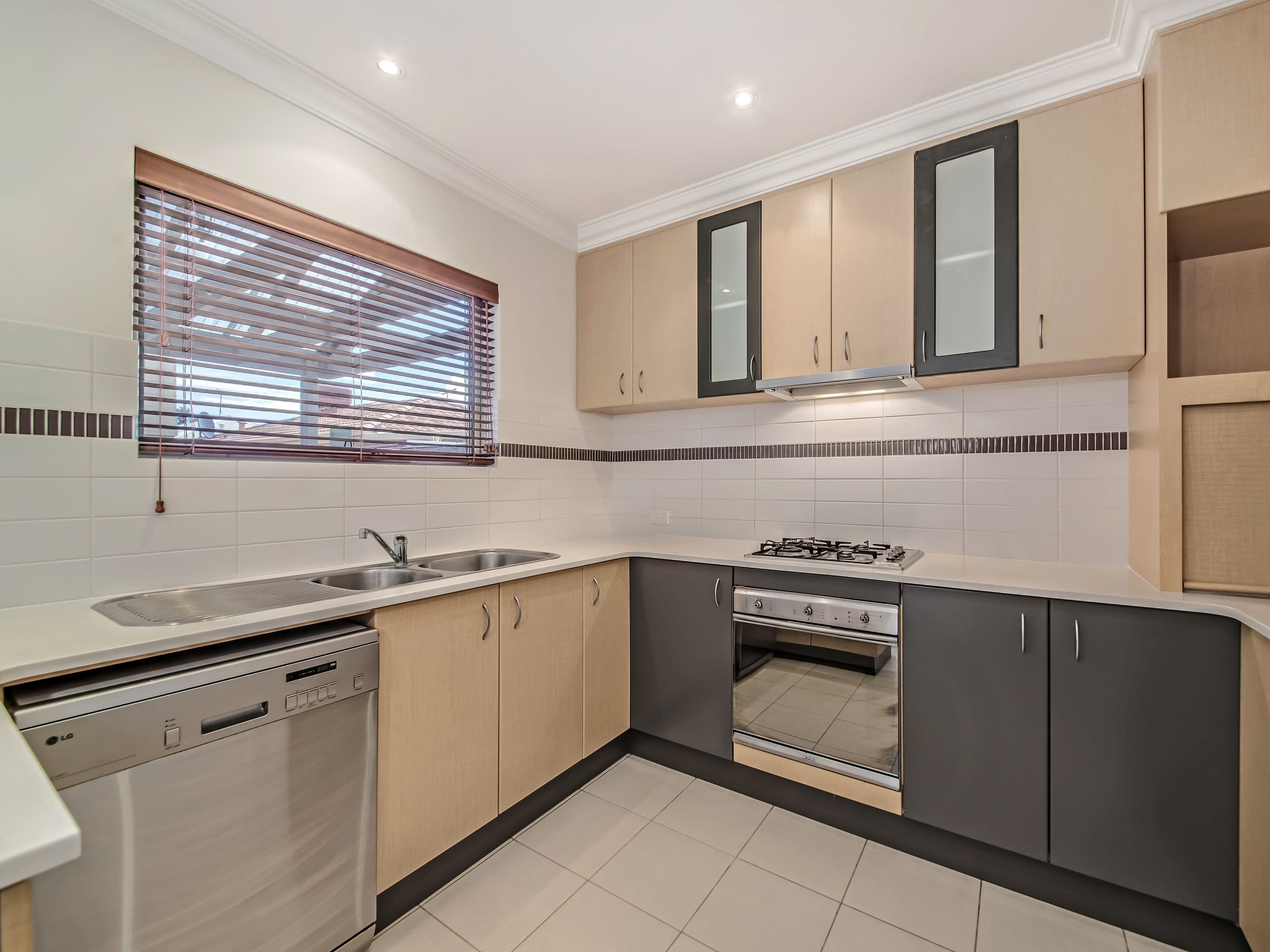 10B Endeavour Road, Morley WA 6062, Morley - Thumbnail 5