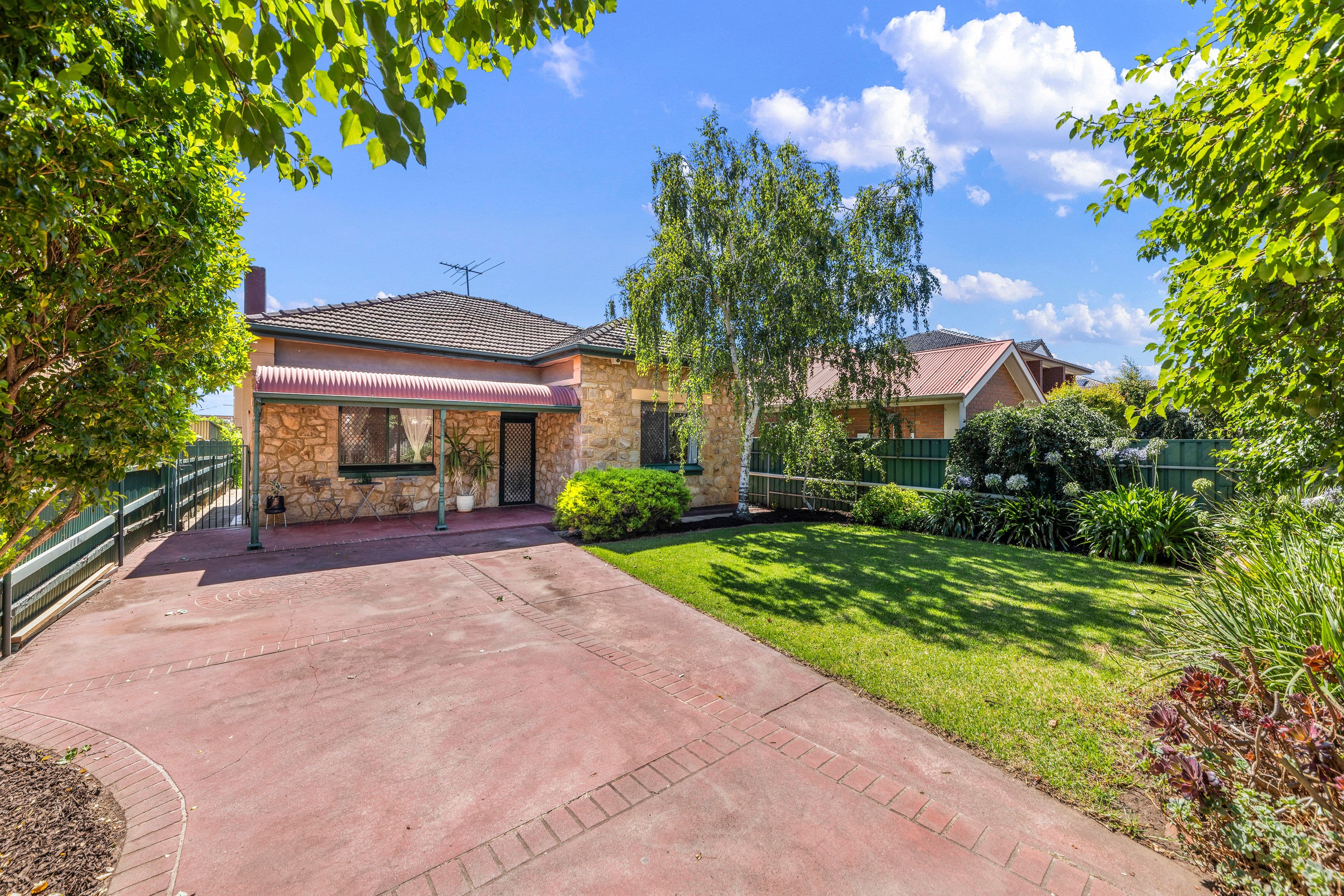 212 Saint Bernards Road, Hectorville SA 5073, Hectorville - Thumbnail 2