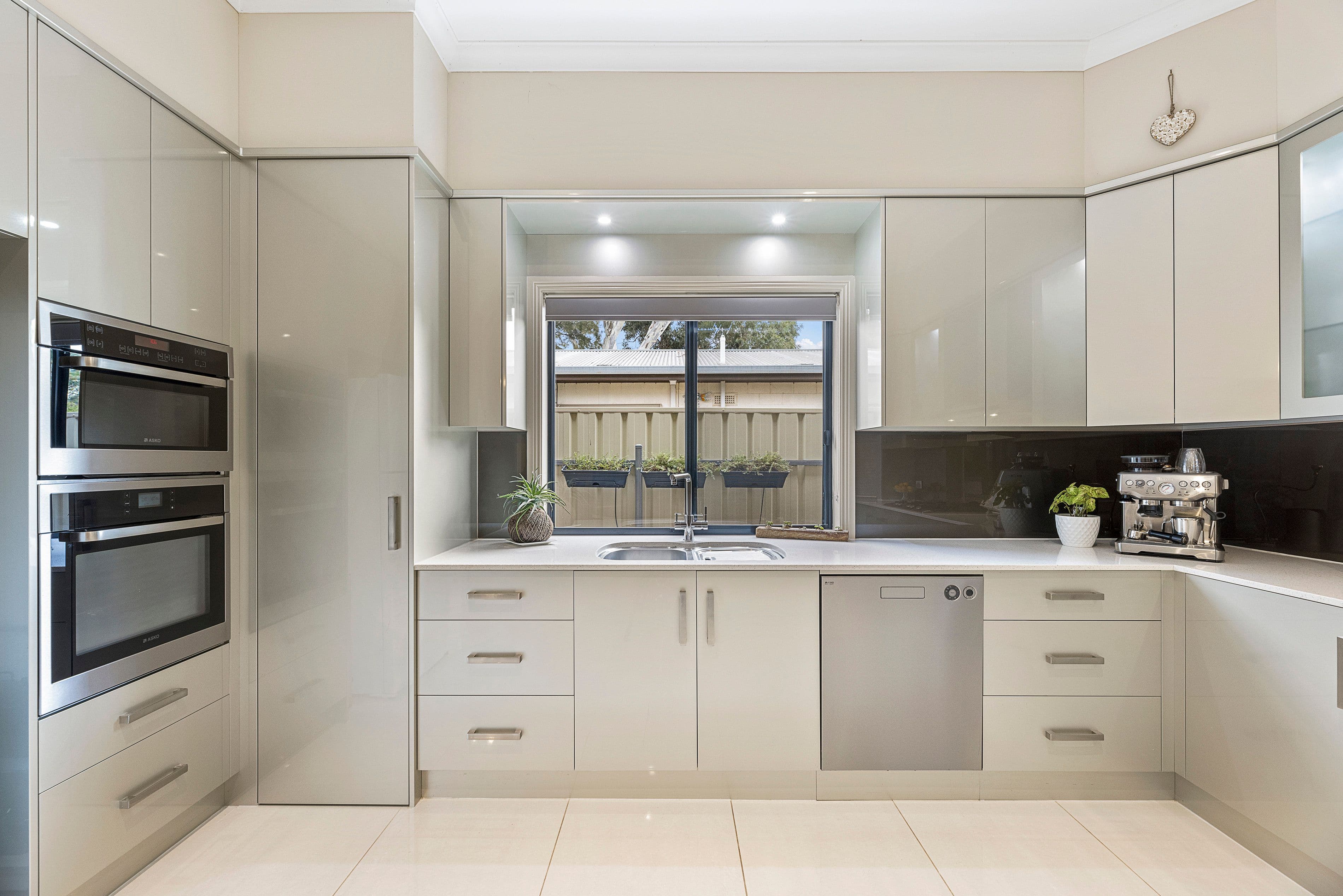 11 Brian Street, Ridgehaven SA 5097, Ridgehaven - Thumbnail 7