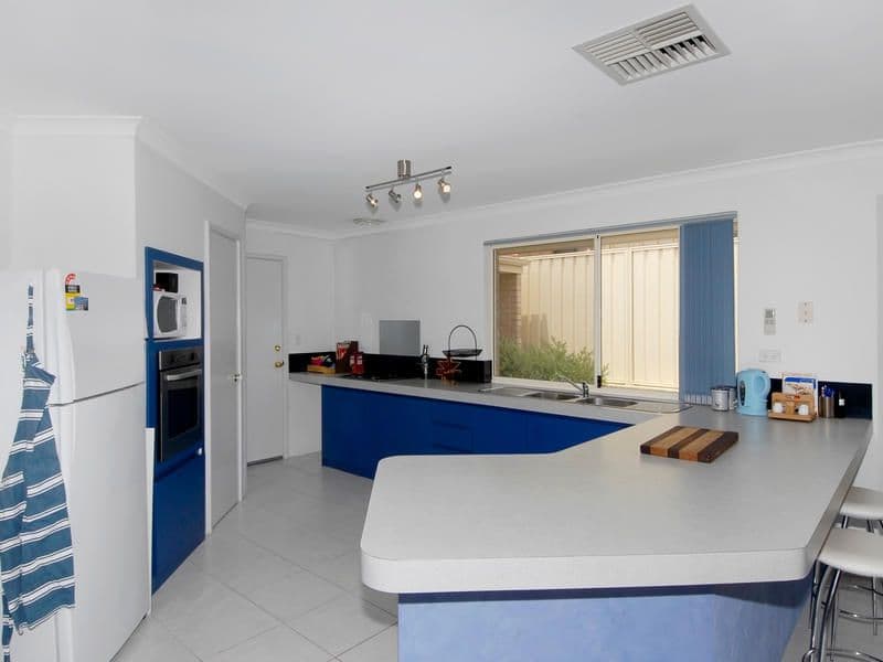6 Baxter Rise, BALDIVIS WA 6171, Baldivis - Thumbnail 2