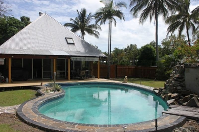 2 SAFFRON Close, HOLLOWAYS BEACH QLD 4878, Holloways Beach - Thumbnail 8