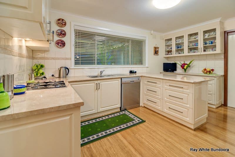 29 Donach Crescent, BUNDOORA VIC 3083, Bundoora - Thumbnail 2
