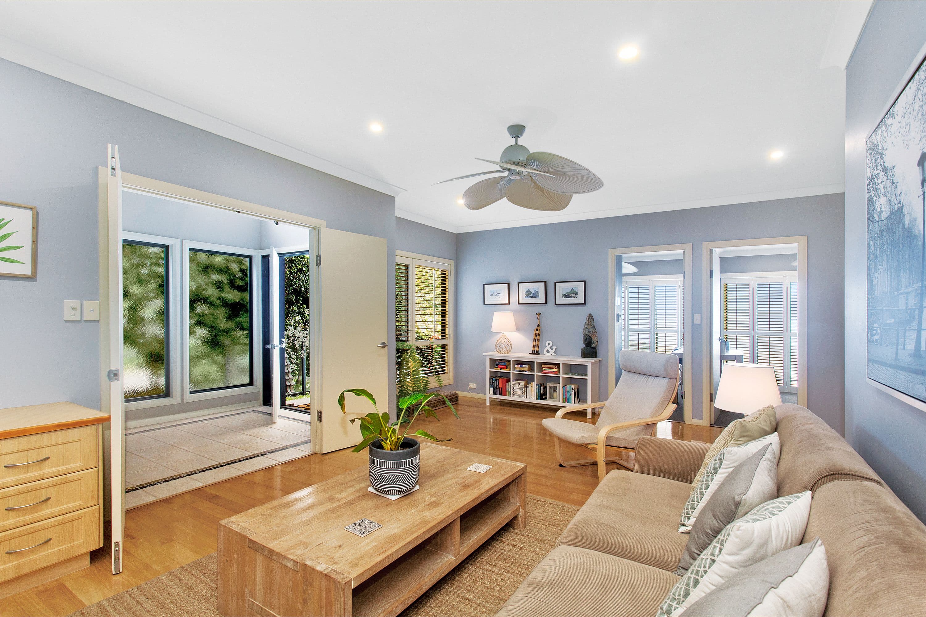 63 Hillside Road, Newport - Thumbnail 4
