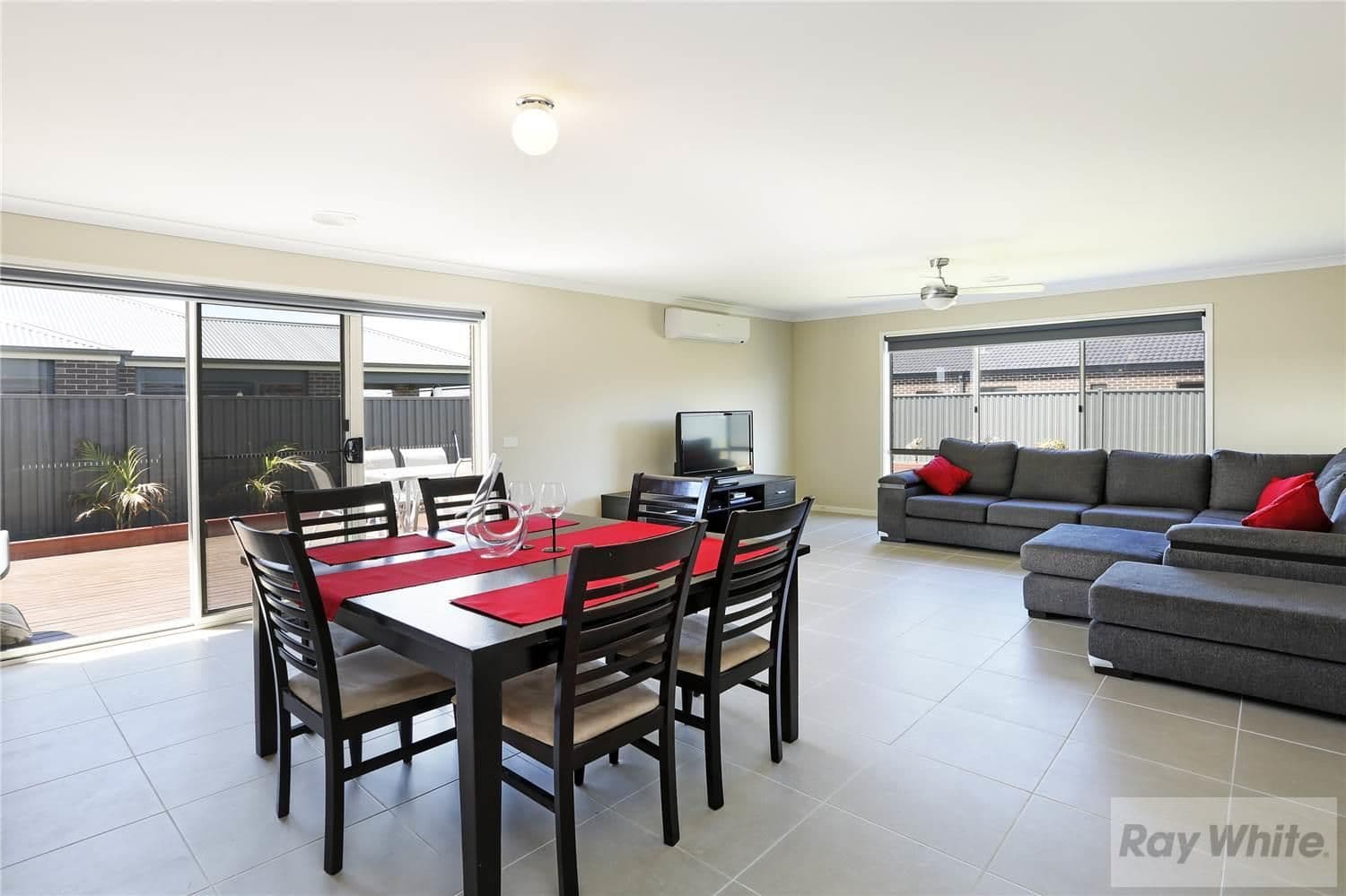 11 Musk Duck Court, LARA VIC 3212, Lara - Thumbnail 5