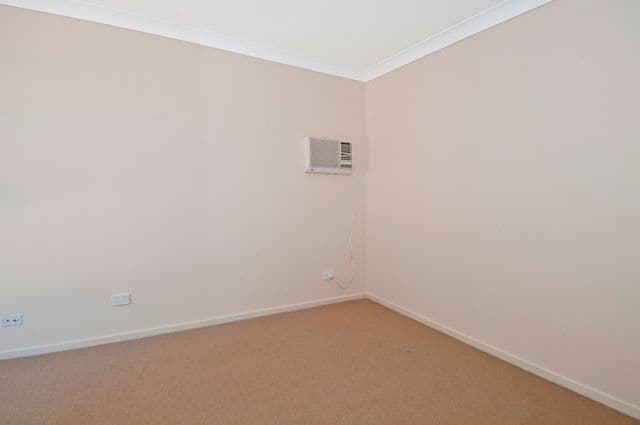 4 Olea Court, CRESTMEAD QLD 4132, Crestmead - Thumbnail 6