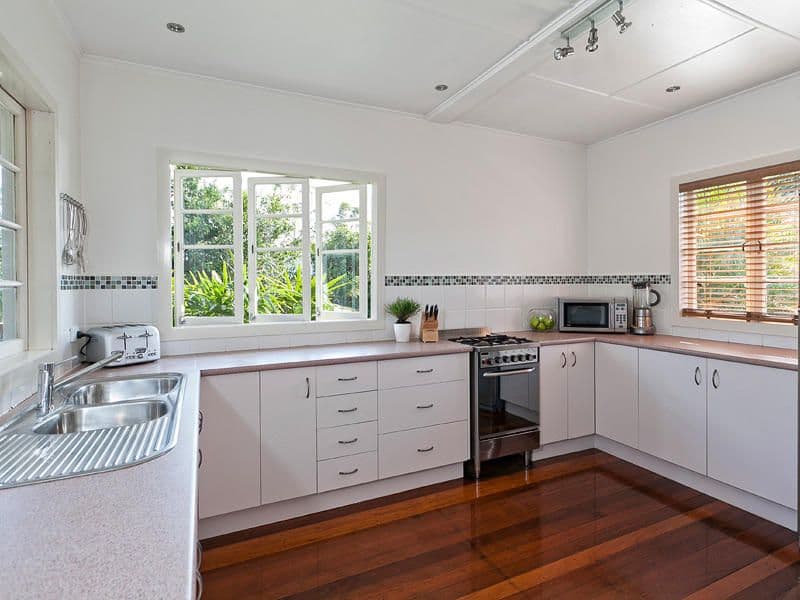 24 Chigwell Street, WAVELL HEIGHTS QLD 4012, Wavell Heights - Thumbnail 3