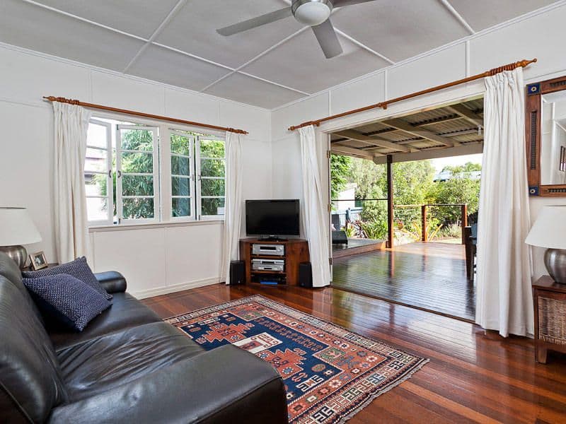 24 Chigwell Street, WAVELL HEIGHTS QLD 4012, Wavell Heights - Thumbnail 4