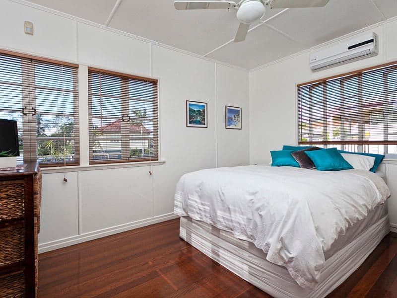 24 Chigwell Street, WAVELL HEIGHTS QLD 4012, Wavell Heights - Thumbnail 6