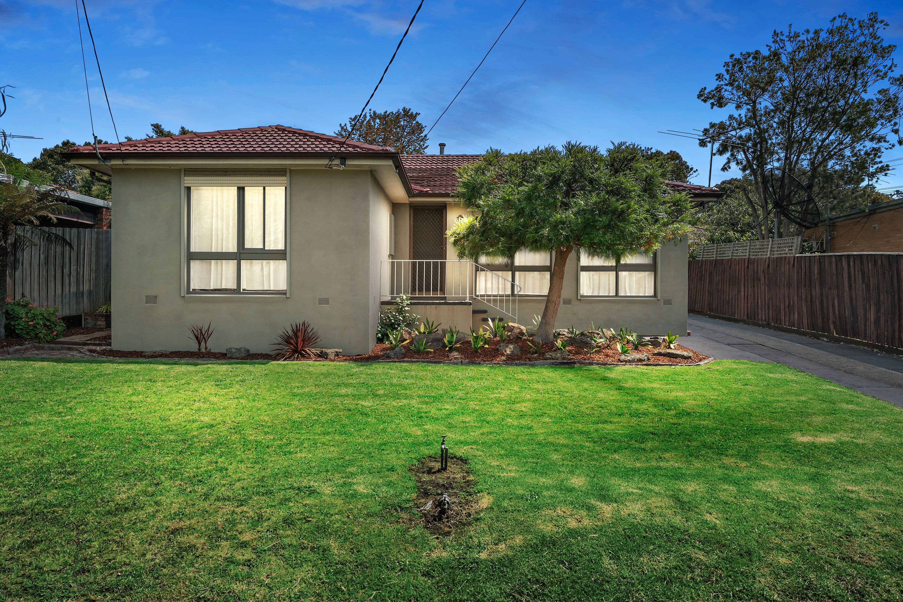 4 Hampden Avenue, Frankston VIC 3199, Frankston - Image 1