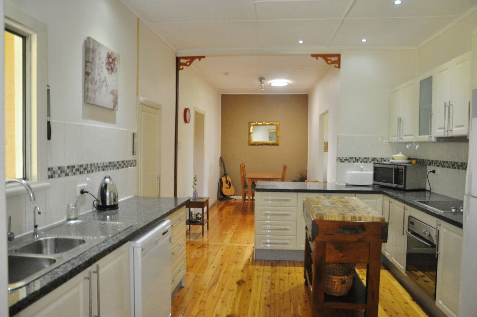 17 Gladstone Street, NEWTOWN QLD 4350, Newtown - Image 1