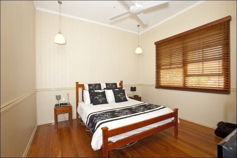 30 Madgwick Street, WYNNUM QLD 4178, Wynnum - Thumbnail 4