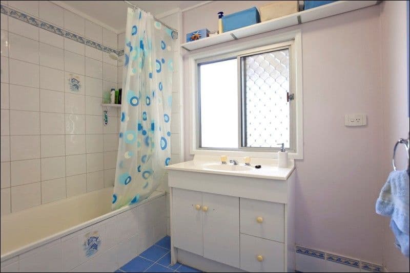 30 Madgwick Street, WYNNUM QLD 4178, Wynnum - Thumbnail 7