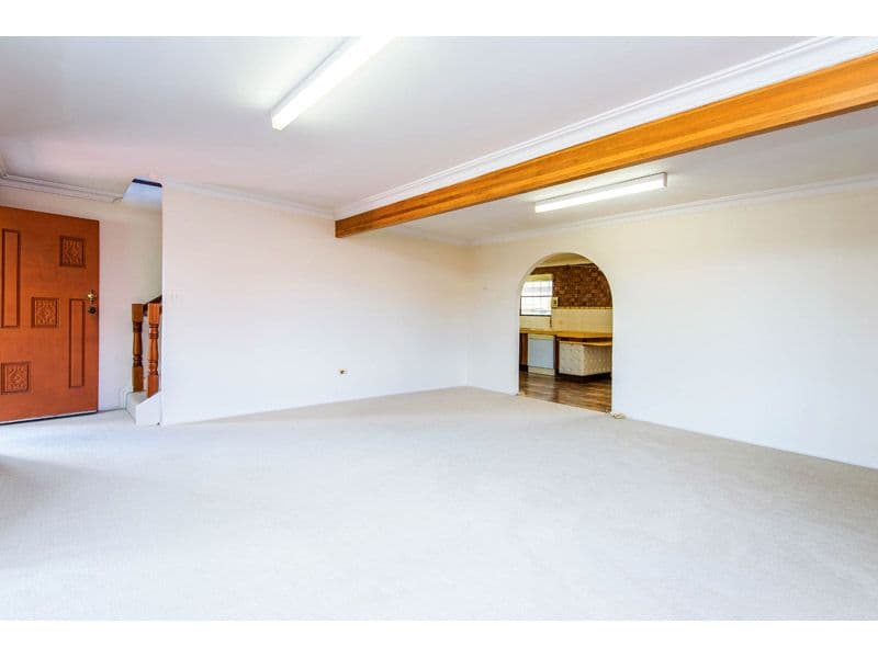 40 Barcelona Street, WISHART QLD 4122, Wishart - Thumbnail 3
