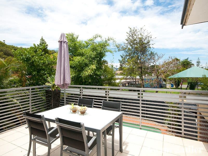 3 Tawarri Crescent, BURLEIGH HEADS QLD 4220, Burleigh Heads - Thumbnail 6