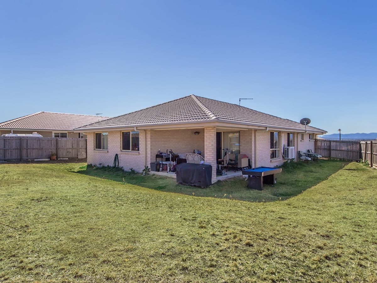 43 Tawney Street, LOWOOD QLD 4311, Lowood - Thumbnail 2