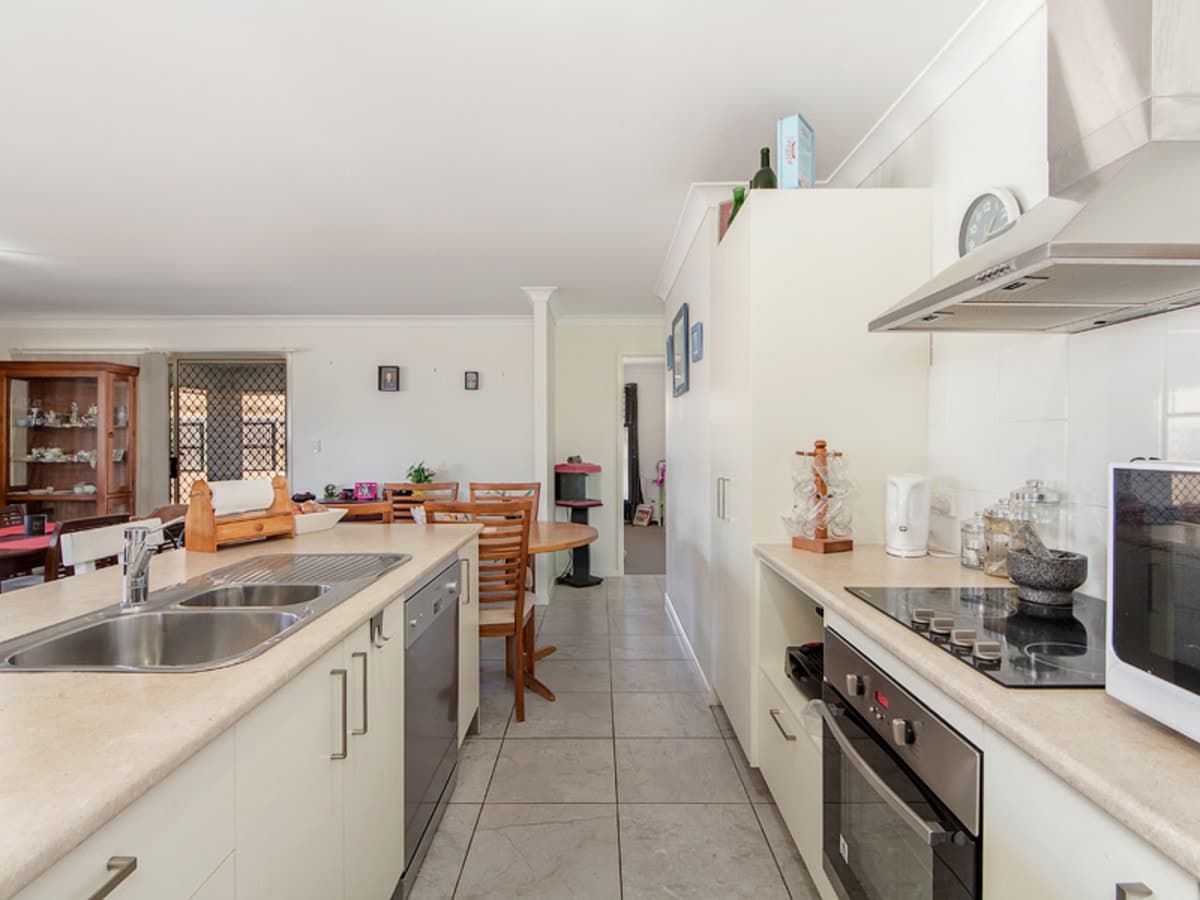 43 Tawney Street, LOWOOD QLD 4311, Lowood - Thumbnail 5