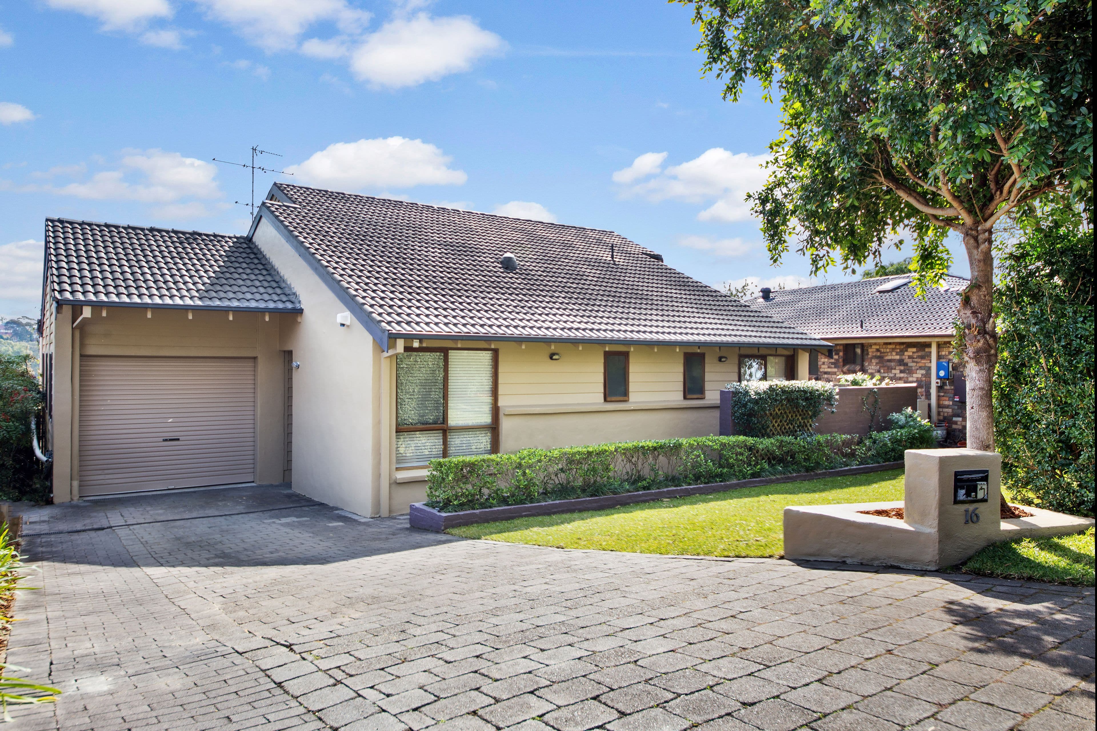 16 Hobart Place, Illawong - Thumbnail 4