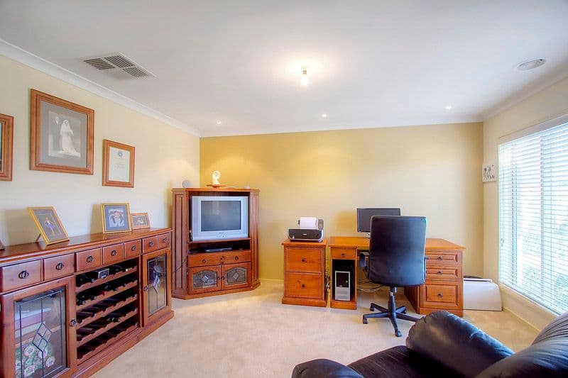 5 Sutherland Avenue, ASPENDALE GARDENS VIC 3195, Aspendale Gardens - Thumbnail 4