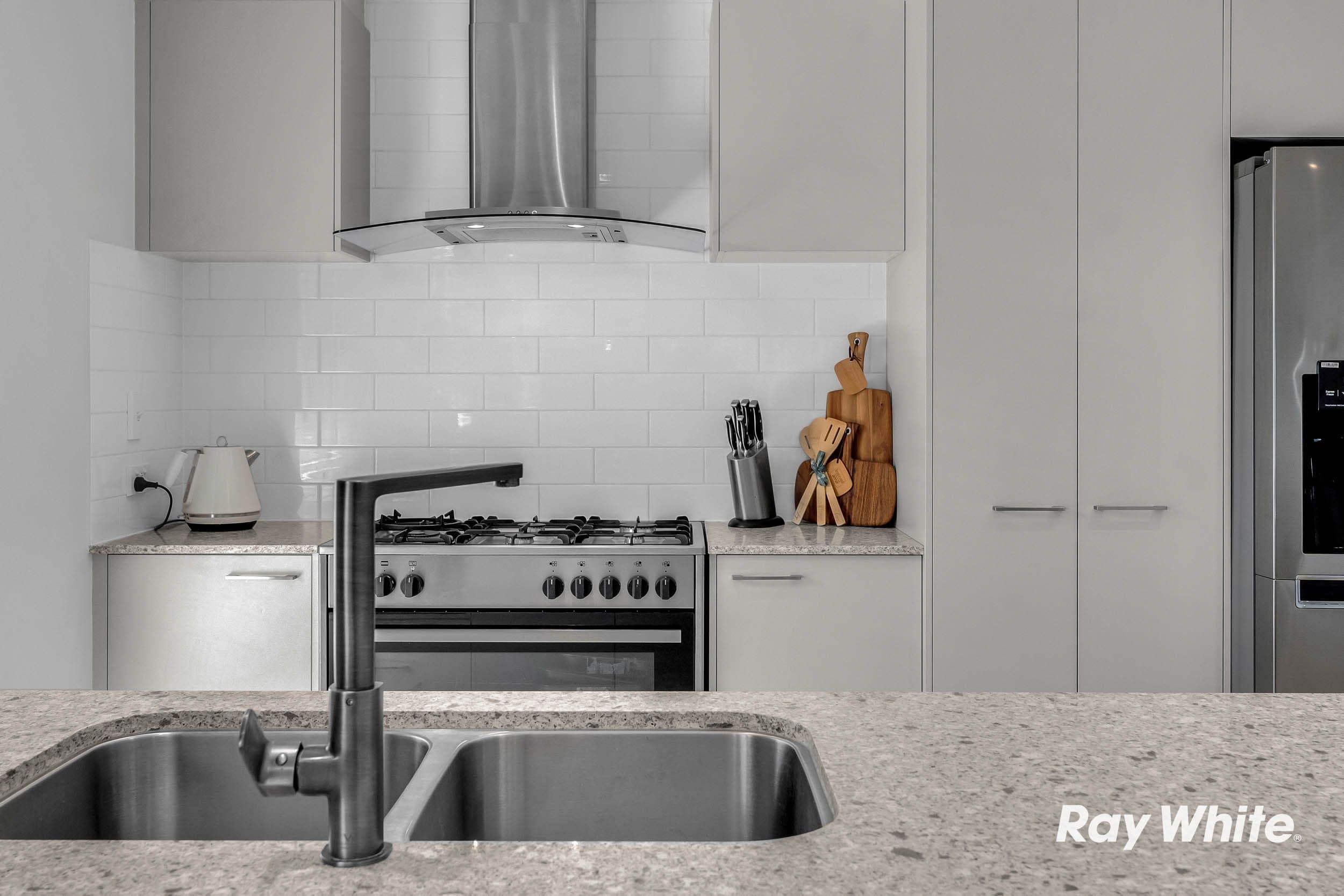 8 Irma Circuit, Park Ridge QLD 4125, Park Ridge - Thumbnail 4