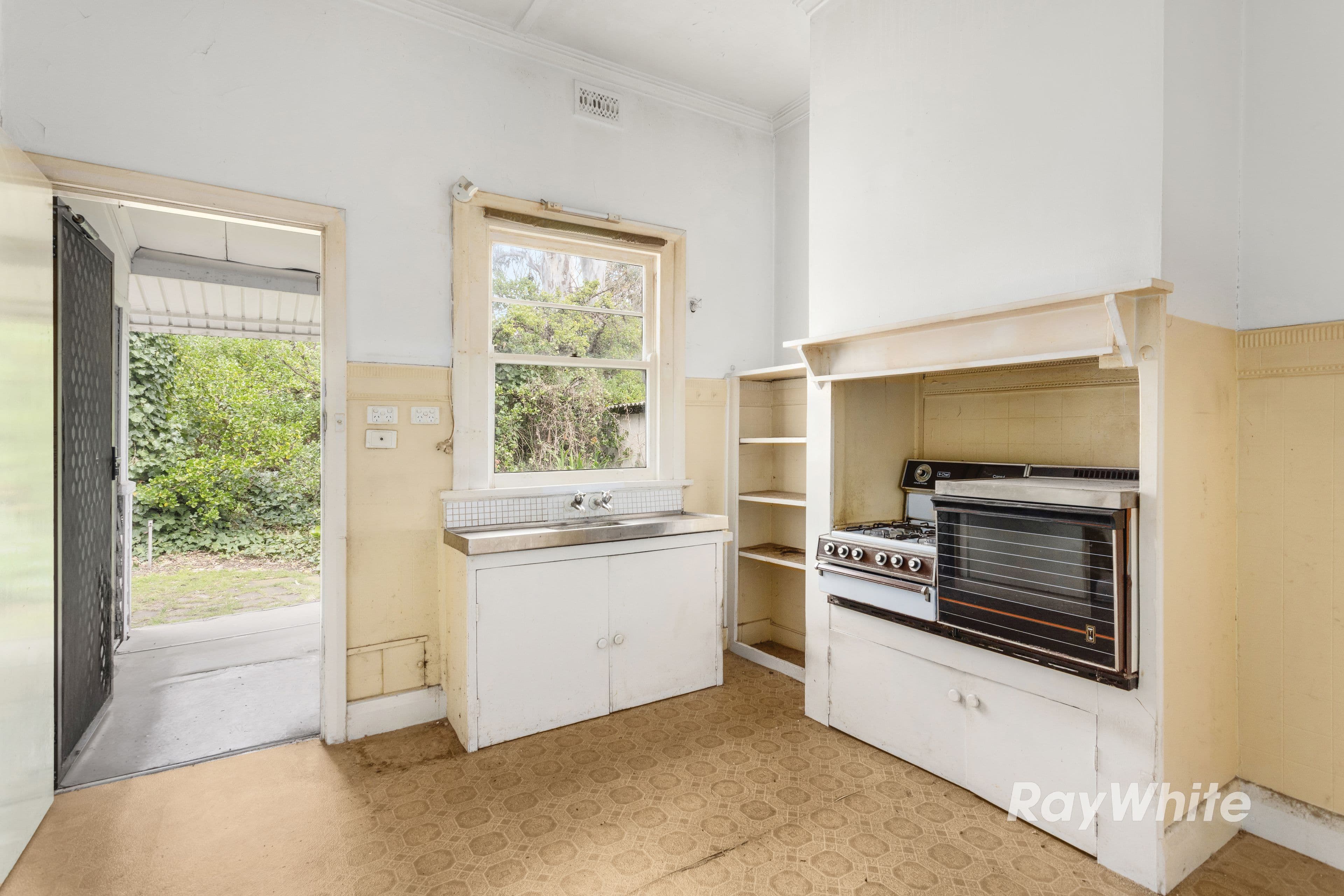33 Omama Road, Murrumbeena VIC 3163, Murrumbeena - Thumbnail 6