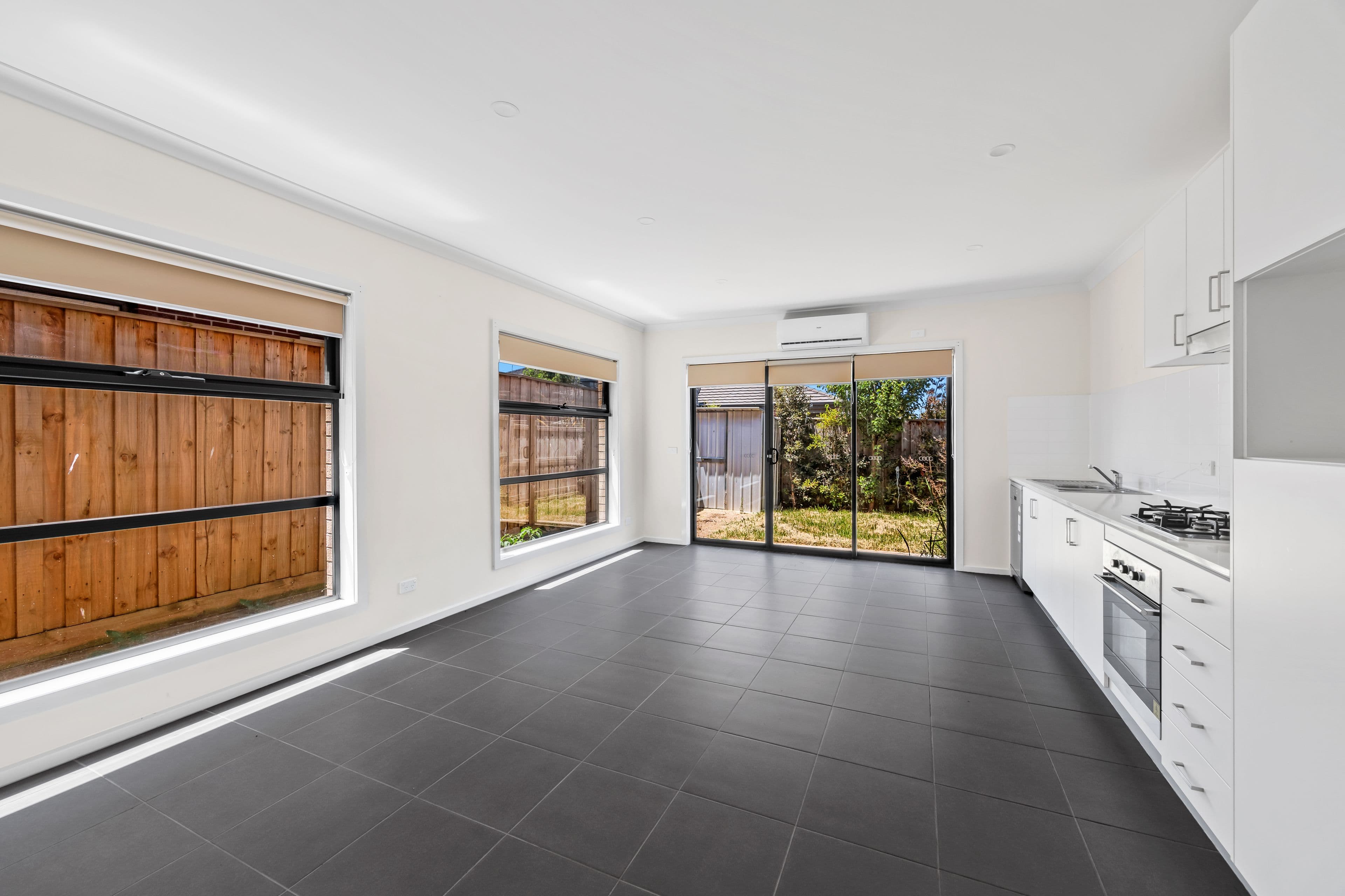 28 Loca Circuit, Epping VIC 3076, Epping - Thumbnail 3
