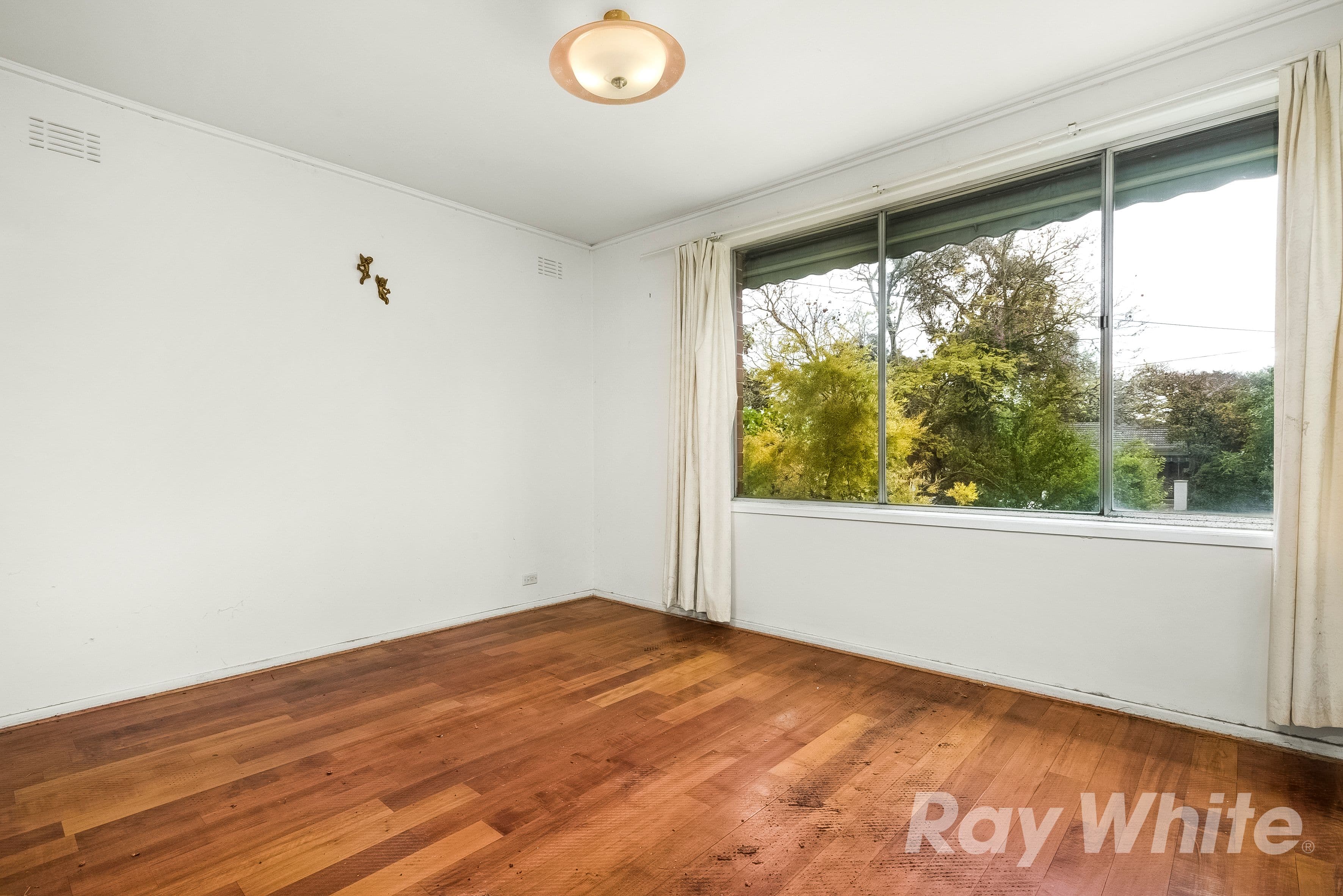 4 Woolwich Drive, Mulgrave VIC 3170, Mulgrave - Thumbnail 3