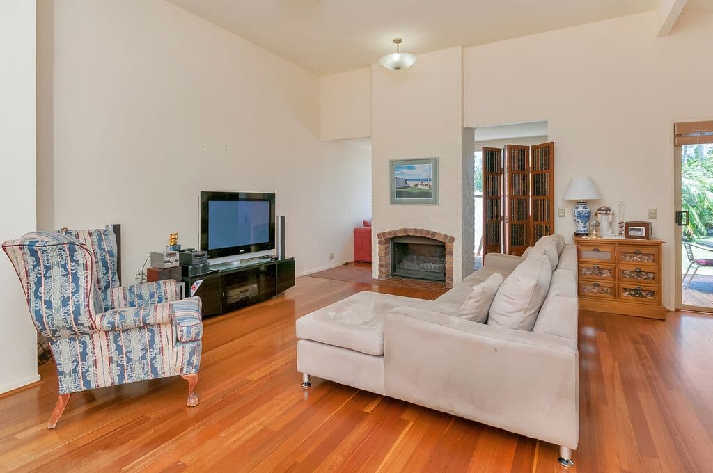 8 Avinia Place, WESTLAKE QLD 4074, Westlake - Thumbnail 2