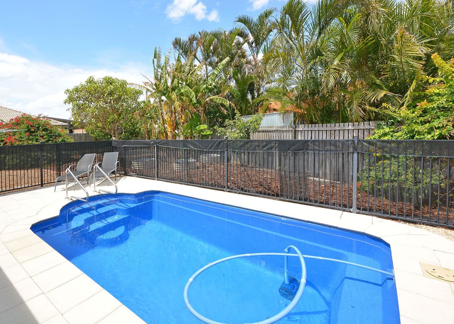 13 Mainsail Court, Point Vernon QLD 4655, Point Vernon - Thumbnail 2