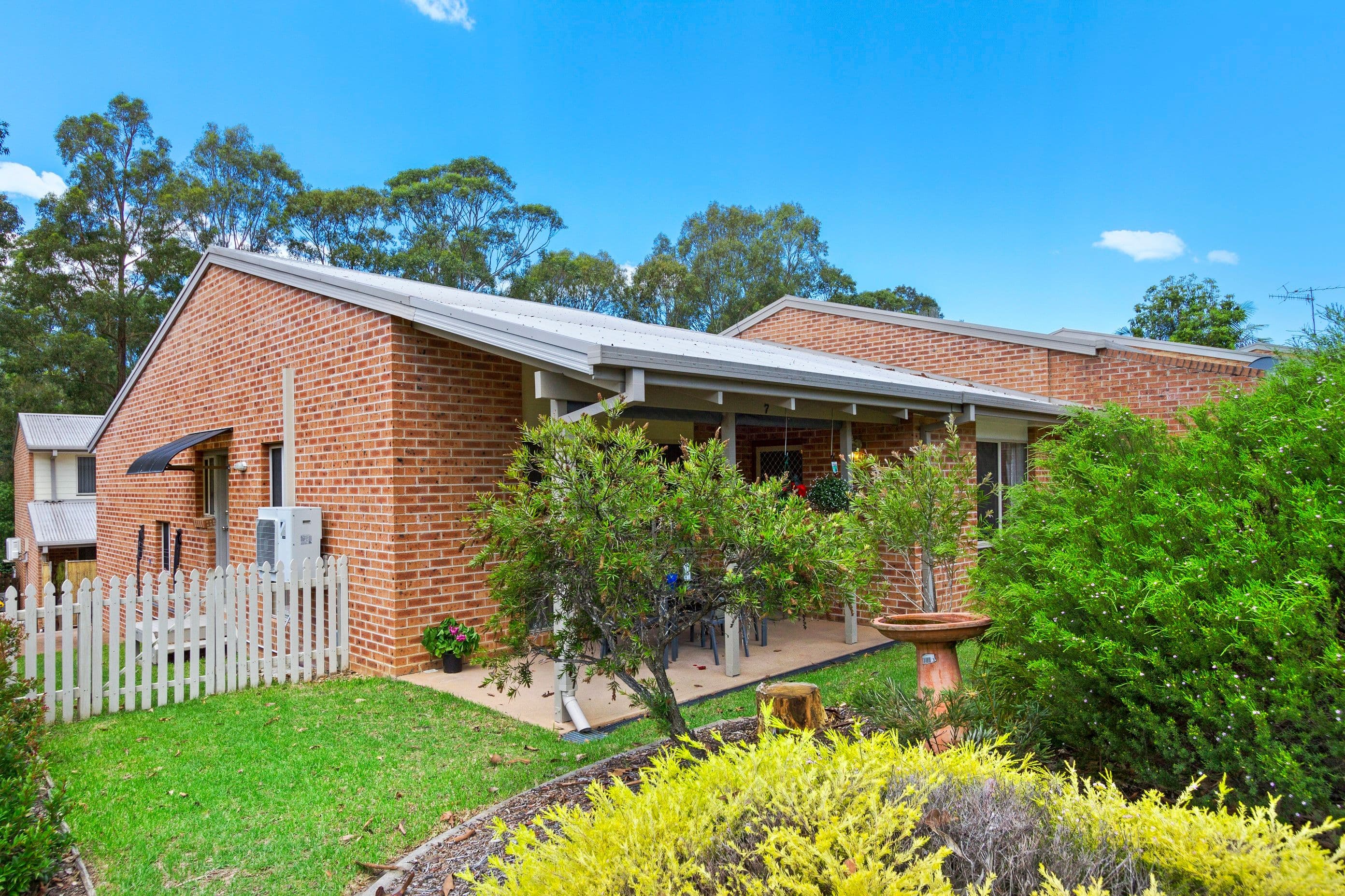 6 Lisa Place, Sunshine Bay NSW 2536, Sunshine Bay - Thumbnail 2