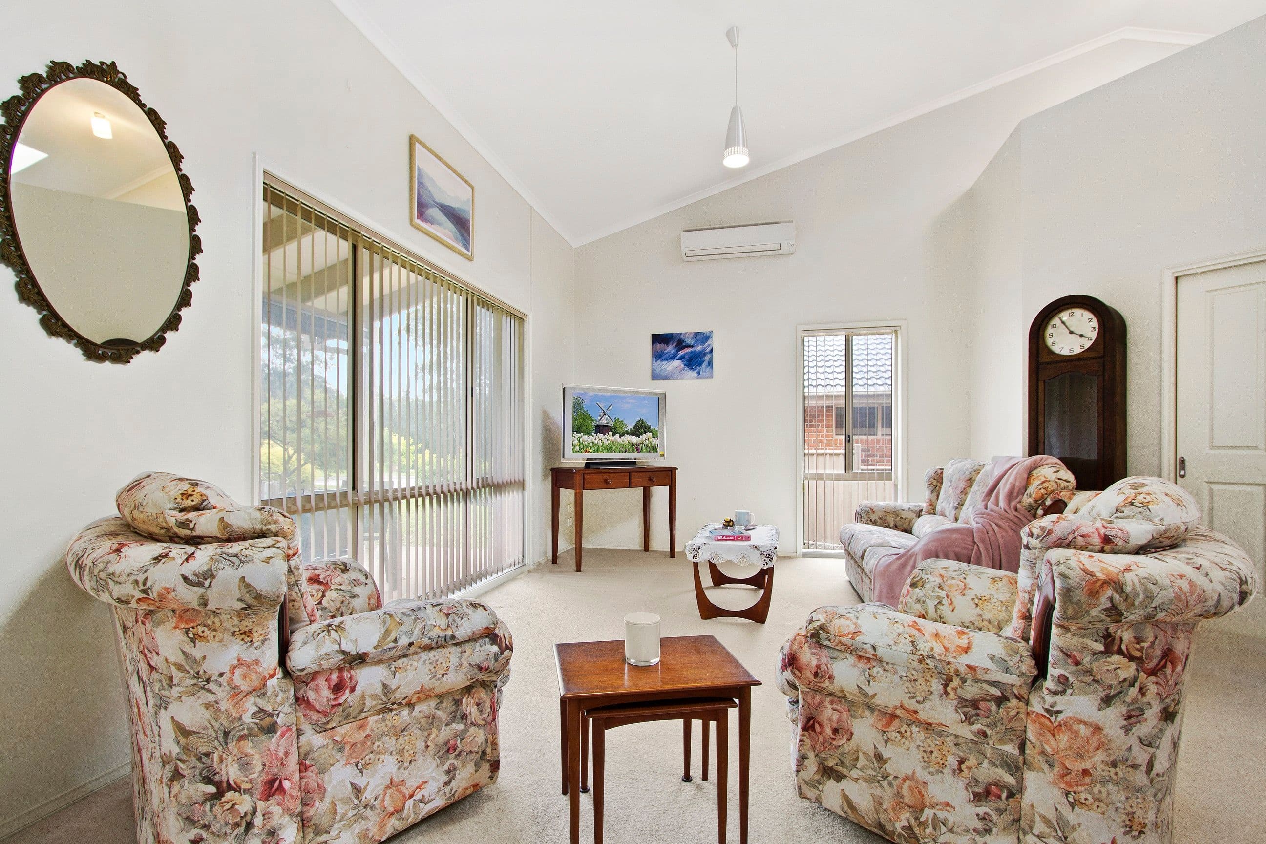 6 Lisa Place, Sunshine Bay NSW 2536, Sunshine Bay - Thumbnail 3