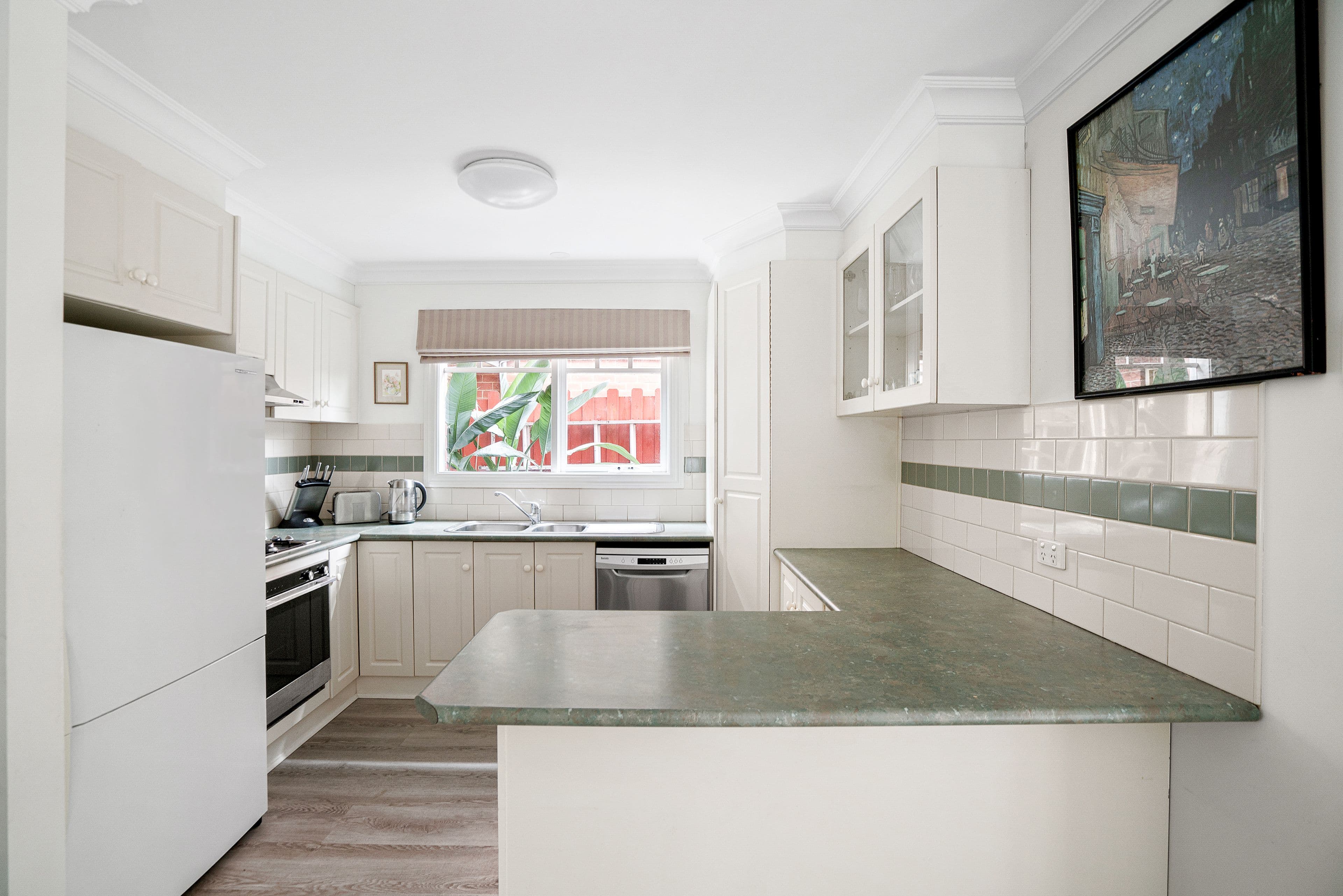 145 Johnston Street, Newport VIC 3015, Newport - Thumbnail 5