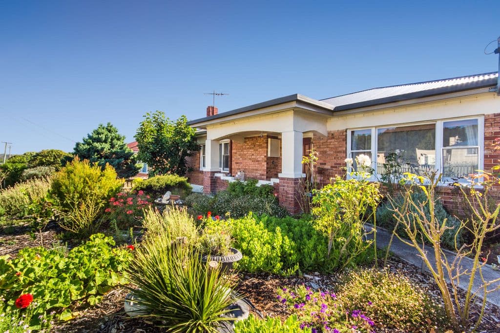 2 Cornwall Street, Beaconsfield TAS 7270, Beaconsfield - Thumbnail 2