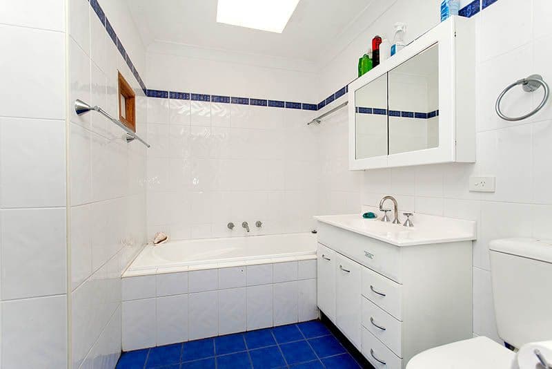 31 Blackbutt Way, Barrack Heights NSW 2528, Barrack Heights - Thumbnail 3