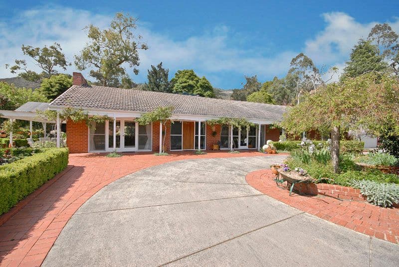 31 Heathfield Grove, MONTROSE VIC 3765, Montrose - Thumbnail 2