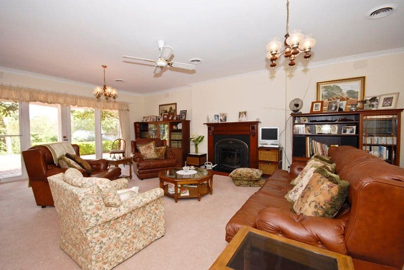 31 Heathfield Grove, MONTROSE VIC 3765, Montrose - Thumbnail 3