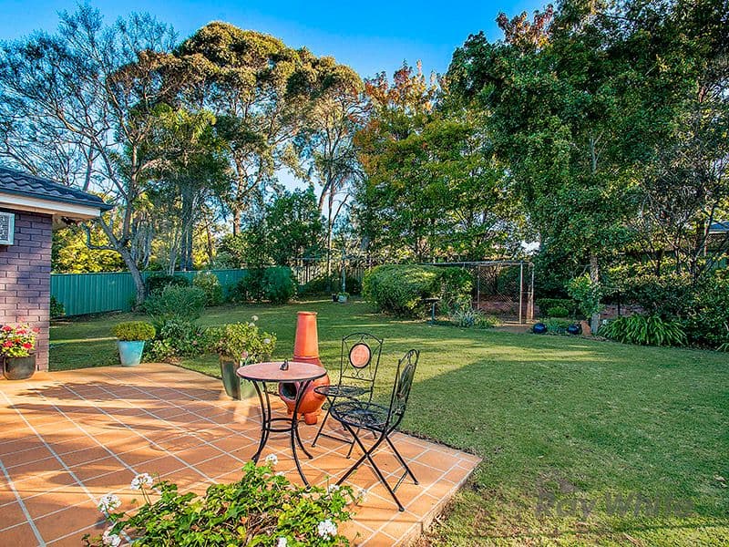 9 Ashmead Avenue, Castle Hill - Thumbnail 7