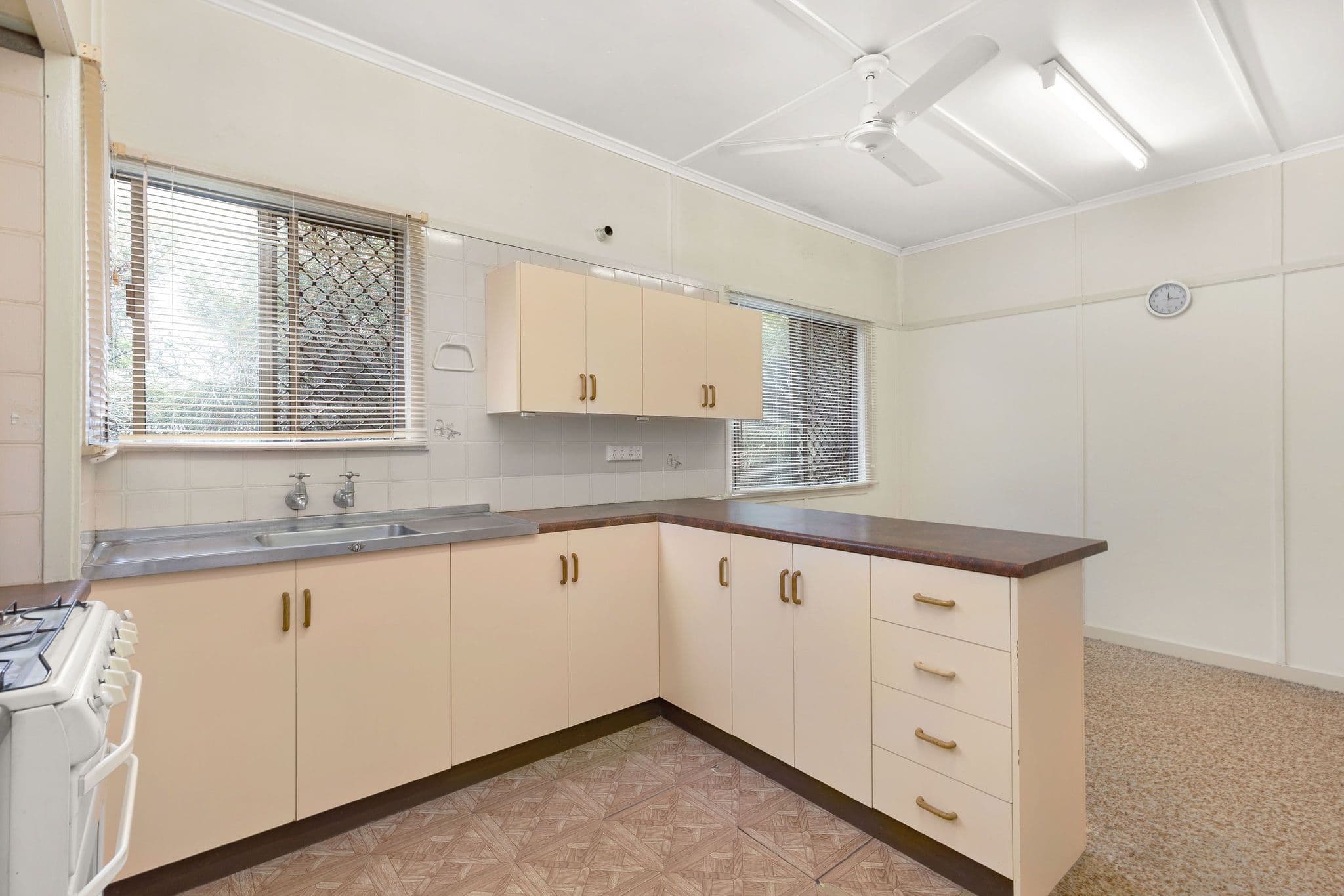 76 Corrie Street, Chermside QLD 4032, Chermside - Thumbnail 5