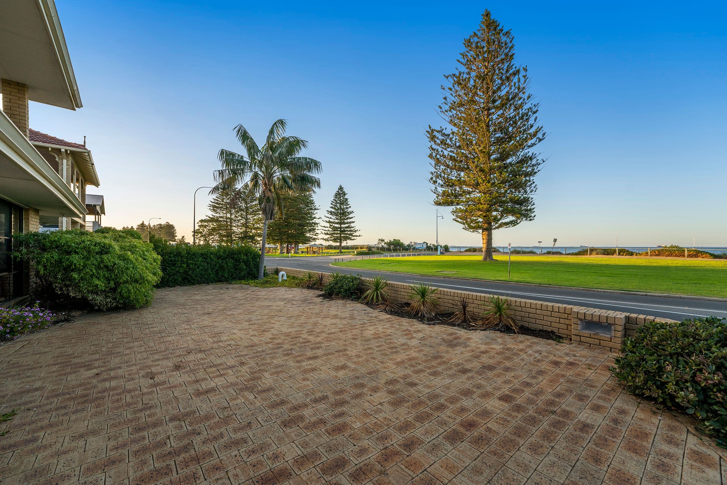 57 Esplanade, Rockingham WA 6168, Rockingham - Thumbnail 5