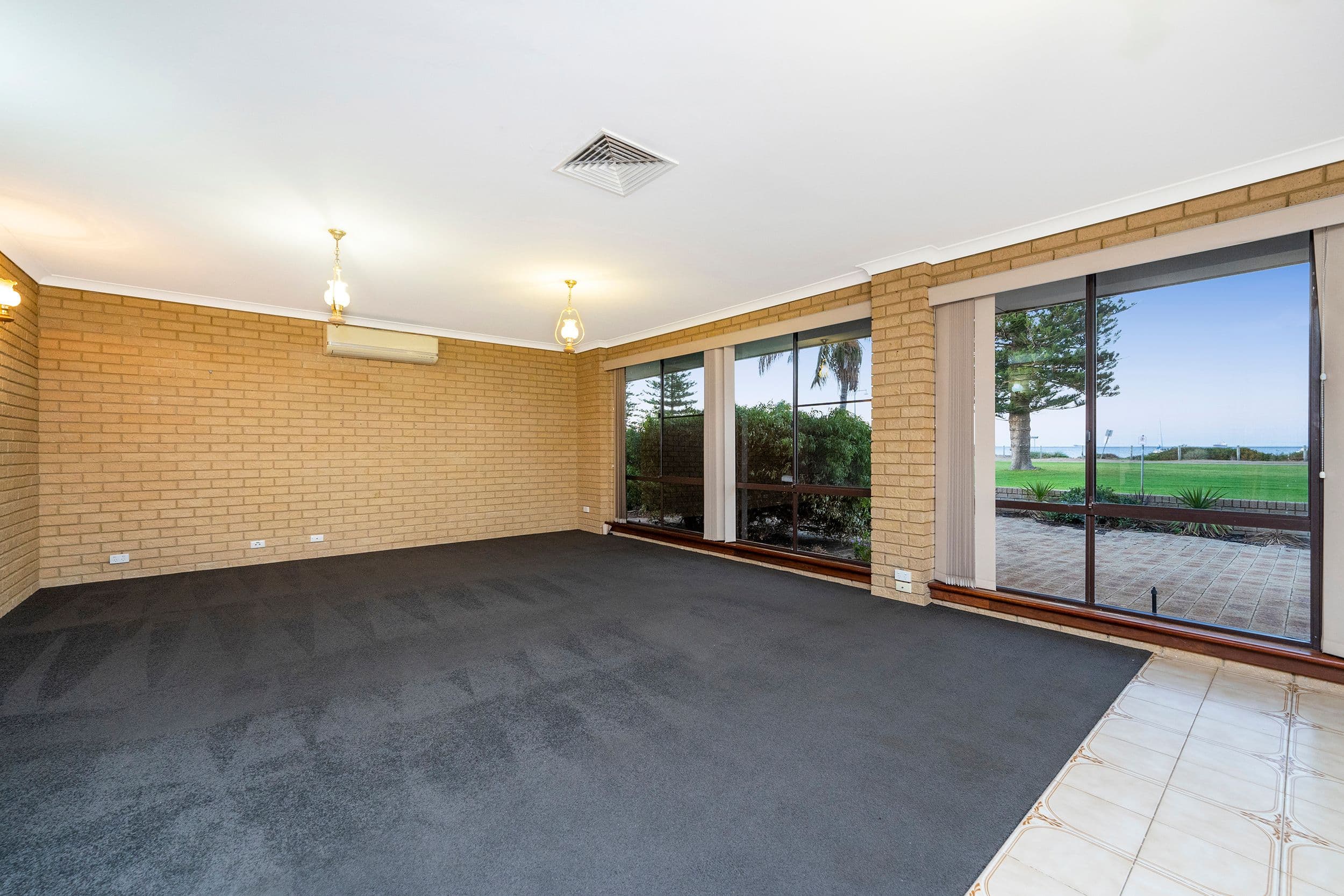 57 Esplanade, Rockingham WA 6168, Rockingham - Thumbnail 7
