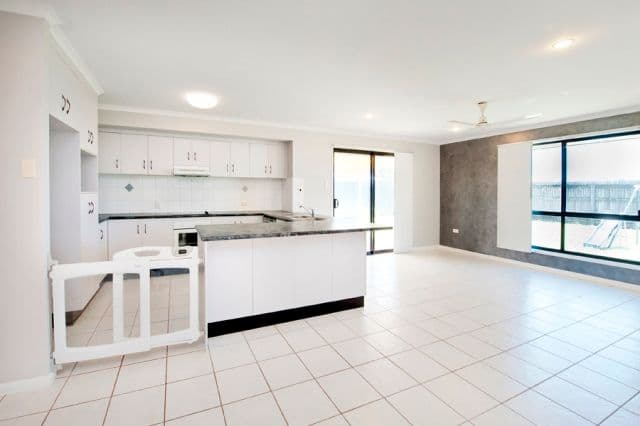 80 Royal Sands Boulevard, BUCASIA QLD 4750, Bucasia - Thumbnail 3