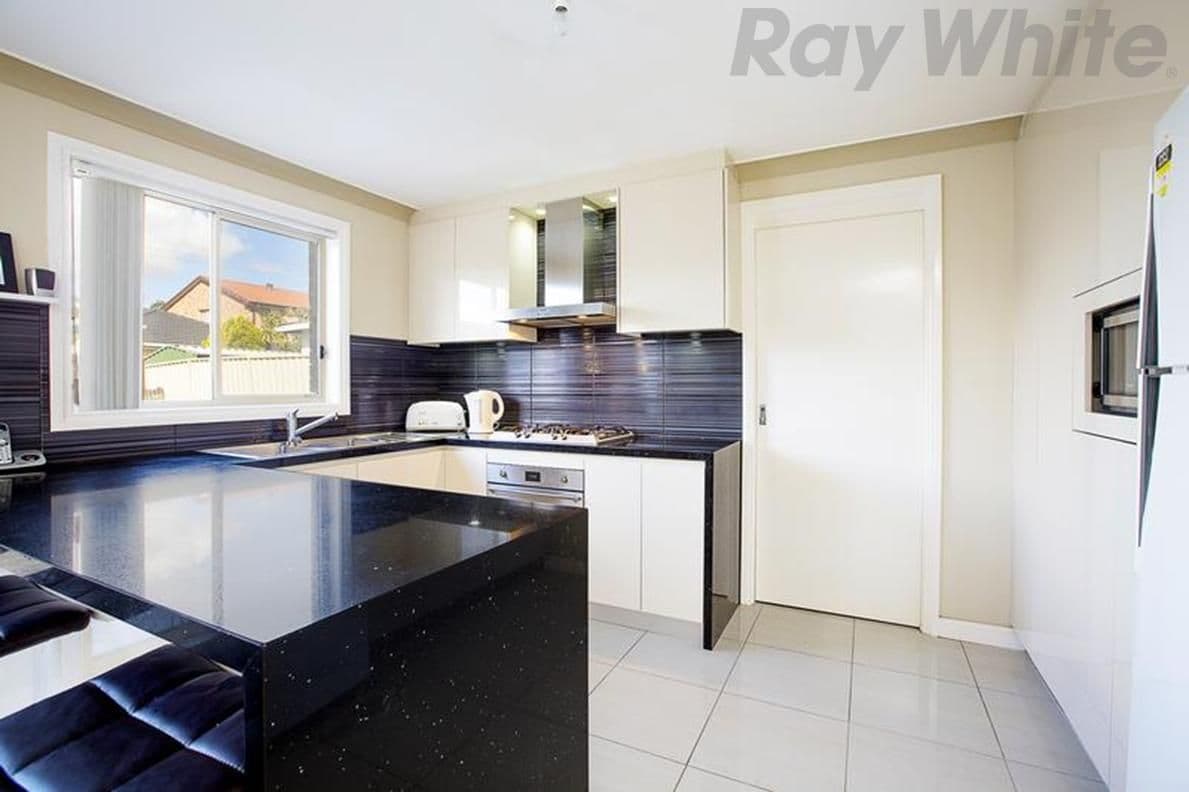 9b Cordelia Crescent, GREEN VALLEY NSW 2168, Green Valley - Thumbnail 4