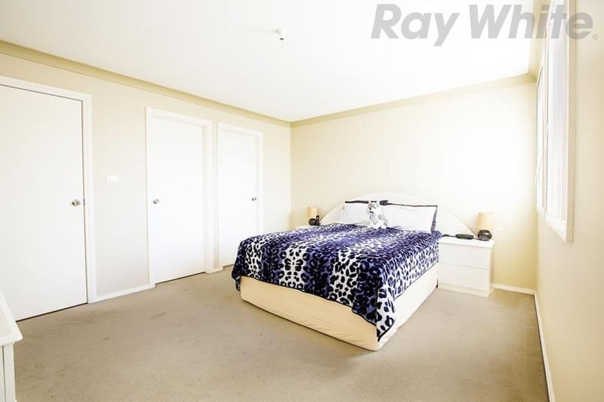 9b Cordelia Crescent, GREEN VALLEY NSW 2168, Green Valley - Thumbnail 5